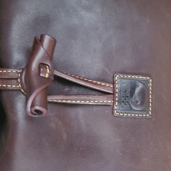 Dooney & Bourke Florentine Toggle Whipstitch Tomoro Brown Bucket Bag RARE - Picture 9 of 10